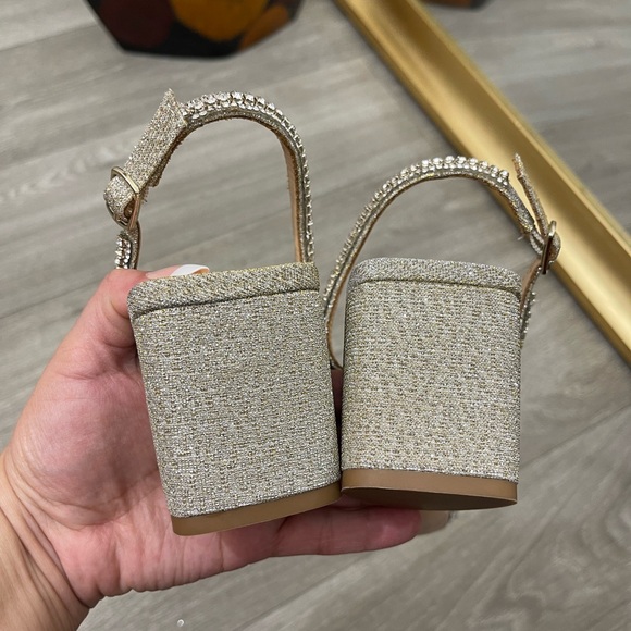 BADGLEY MISCHKA Beatrice Chunky Block Heel, Gold, 8.5 - Picture 10 of 11